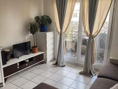 joli t2 meublé de 34m2