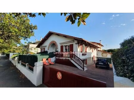 duplex avec terrasse à vendre sur l’avenue des magnolias  17