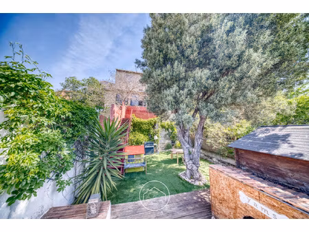 marseille 13014: appartement de charme avec jardins en resta