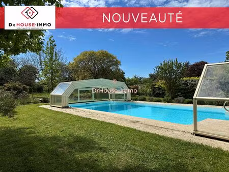 demeure de charme en pierre élégance et lumière plain-pied de 163 m² au cœur dun écrin pay