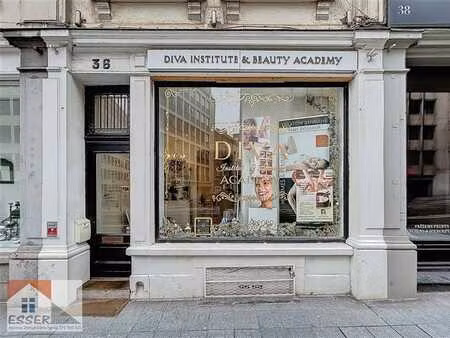 rdc commercial faire offre a partir de 575.000 euros!