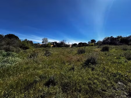 vente terrain 665 m² à roquebrune-sur-argens (83520)  230 000 €