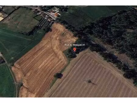 terrain totalement isolé