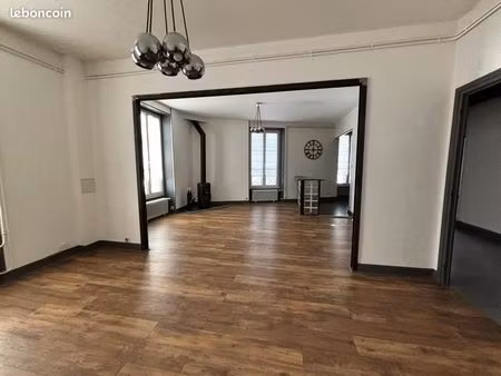 grand appartement 4 pièces