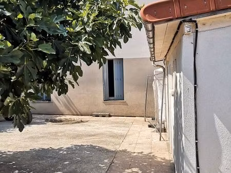 immeuble ou maison 156m2 habitables 315m2 de terrain