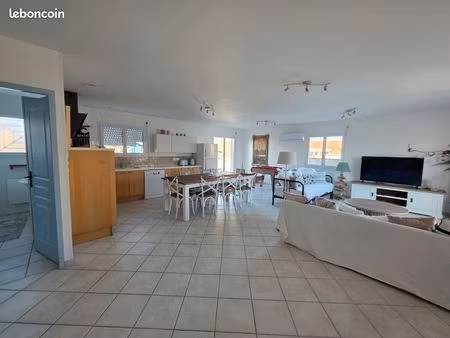 maison à 300 mètres de la plage