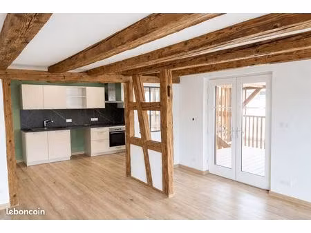 superbe appartement f4 avec de belles prestations