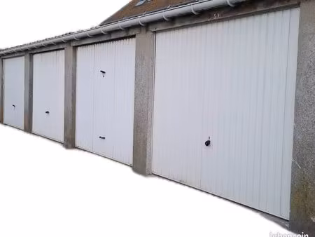 garage à louer