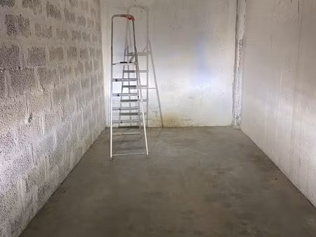 garage fermé à louer – saint-étienne (secteur bergson)