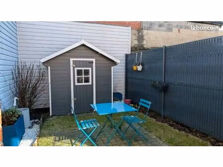 appartement t3 croix centre - cour privée ensoleillée