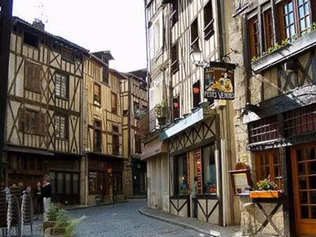 duplex 62 m2 quartier historique