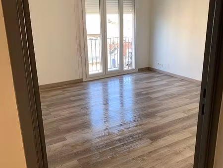 appartement t2 . 43m