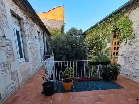 grand t3 duplex climatisé jean jaurès nimes