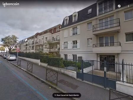 location place parking souterrain moto