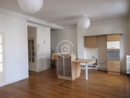 location appartement 3 pièces 94.19 m² à vendome (41100)  740 €