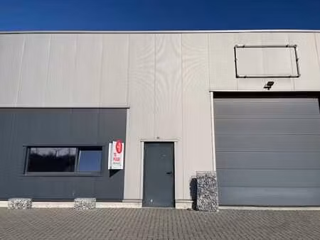 unité pme à louer à genk