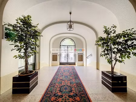 location locaux professionnels 5 pièces 105.21 m² à paris 16ème (75016)  3 900 €