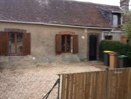 location maison 3 pièces 58 m² à châtaincourt (28270)  645 €