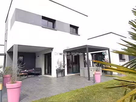 vente maison 4 pièces 156 m² à glos-sur-risle (27290)  370 000 €
