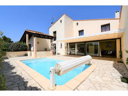 corneilla la riviere maison 4 faces sur 1028m² de terrain  170m² habitables + dépendance