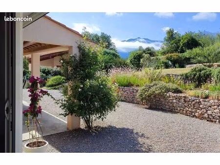 maison 4 faces de 132 m2 - terrain de 1600 m2 - ria-sirach