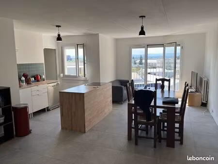 location t3 meublé parilly