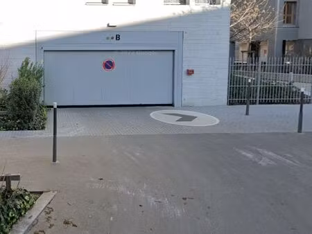 garage box métro jean jaures lyon 7