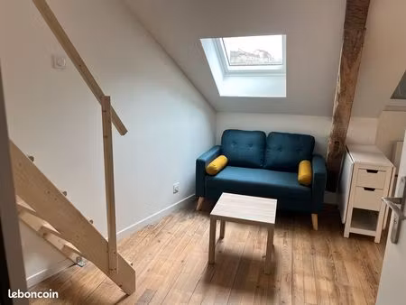 agréable t1 meublé et équipé avec chambre en mezzanine
