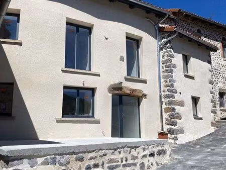 maison de village 90m2
