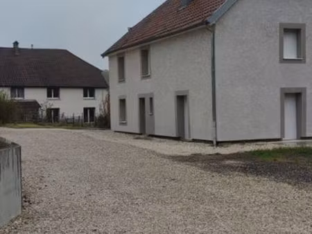 a louer appartement de 90 m2 - 690 sans les charges