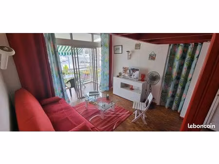 studio mezzanine vue marina exceptionnelle