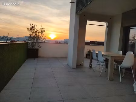 t3 terrasse sud meublé
