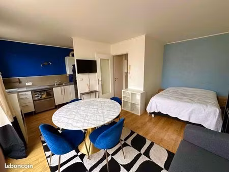 à louer grand studio meublé la défense