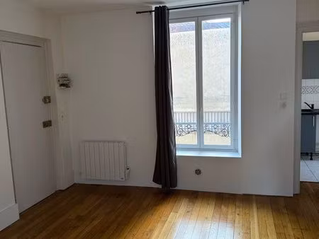 location t2 — gare - courtalon - pas de frais d’agence