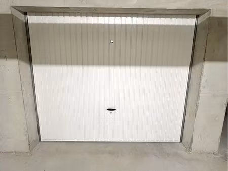location garage/box 15m2