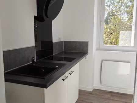 f1 à châlette-sur-loing proche gare de montargis