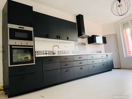 appartement 100m2 plein centre-ville 1er étage