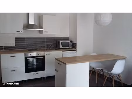 t1 meublé de 29 m2 dans quartier calme de la buire