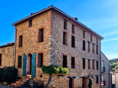 t2 meublé calme et lumineux au centre du village