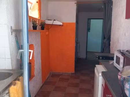 t1 meublé fond de cour