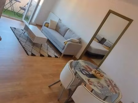 t2 torcatis 46m2 balcon