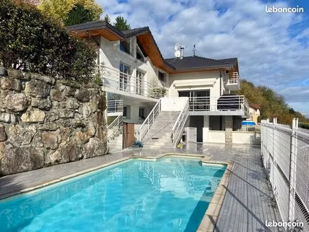 t2 meublé avec piscine – fibre – parking – cadre calme – tresserve