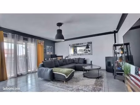 grande maison familiale de 150 m² t2 + t3