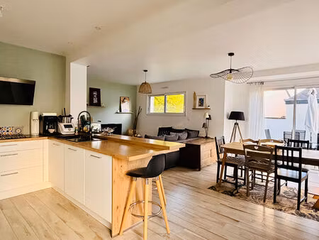 maison centre ville bain de bretagne 3 ch 1 bureau