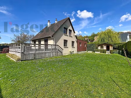 maison familiale 4 chambres ? sous-sol complet