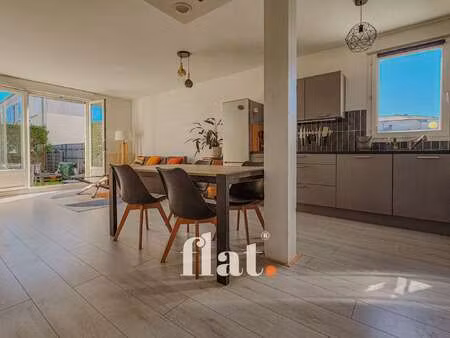 vente maison à nantes bottière - chénaie (44000) : à vendre / 66m² nantes bottière - chéna