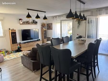 appartement t3 – 63 m² – climatisation-2 chambre – parking – nîmes