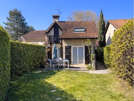 maison 104 m² avec jardin  secteur résidentiel  parc pompidou