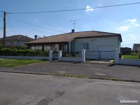 ste bazeille 47180. maison de plain pied rénovée  144 m2 dont 92 m2 habitables - 3 chbres 