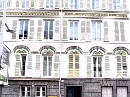 f2 hyper centre très calme tram1mn 490+35 ch